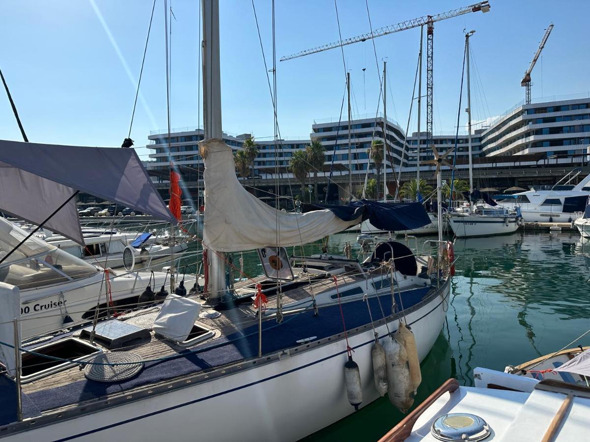 Hotel Unique Wooden Sail Yacht + 2 Bikes Included! Sant Adria de Besos Exteriér fotografie
